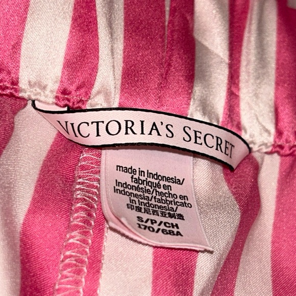 Victorias Secret silky sleep shorts - Picture 6 of 10